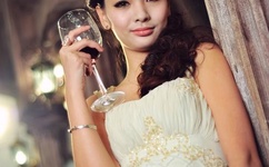 野外强伦姧女教师高清在线